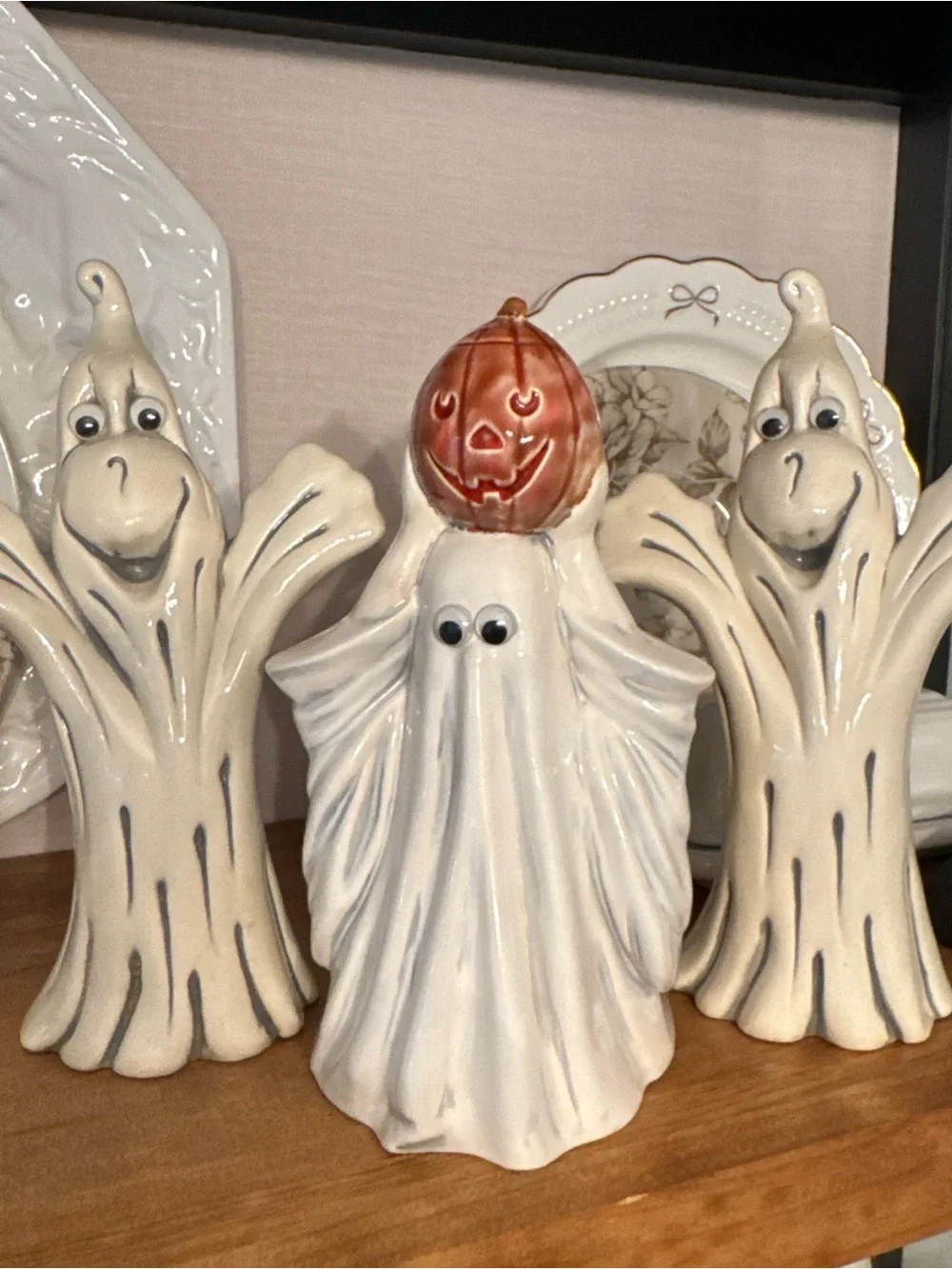 Byron mold Ceramic Halloween Ghost Trio Figurines Pumpkin googly eyes Vtg